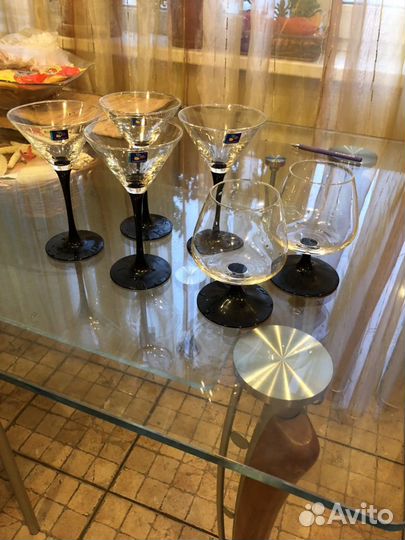 Бокалы, фужеры, кружки, стопки, чашки