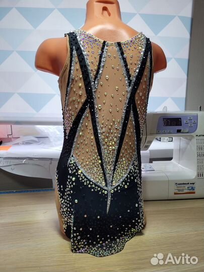 Купальник для художественной гимнастики