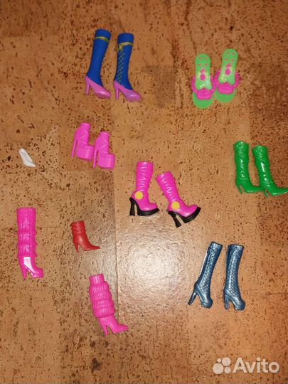 Одежда/обувь для кукол (несколько фото)