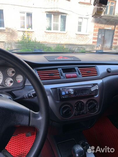 Mitsubishi Lancer, 2005