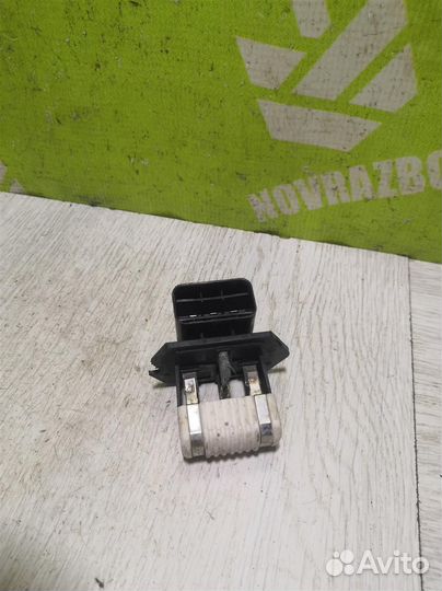 Резистор Хендай i30 12-17