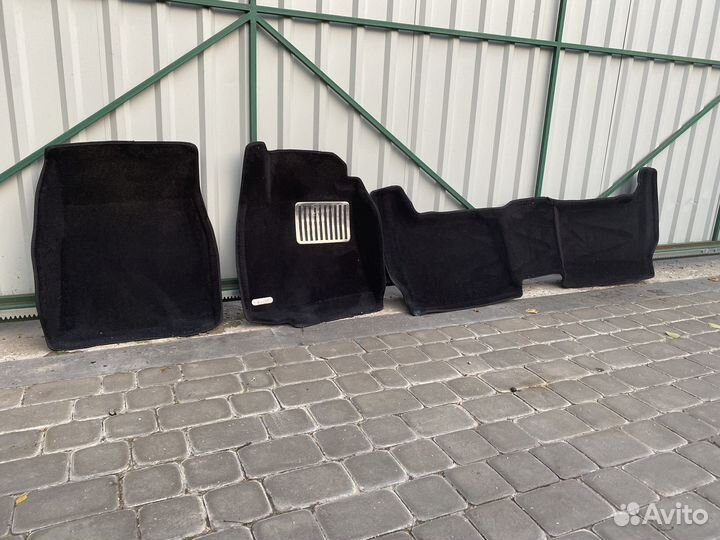 Ковры в салон на Toyota Cryiser 200