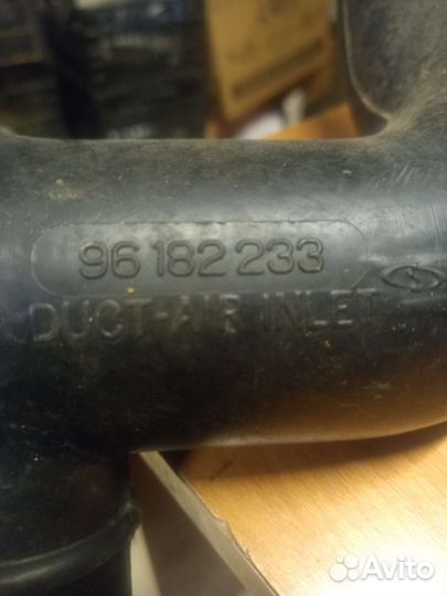 Шевроле ланос патрубок резонатора воздушного фильт