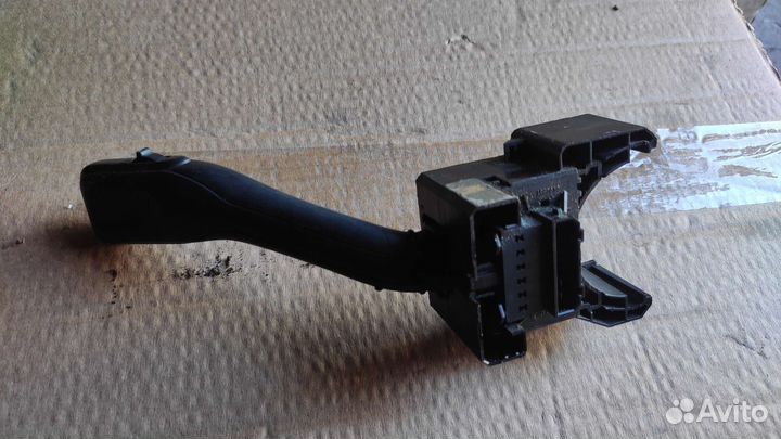 Переключатель дворников VW Golf 4