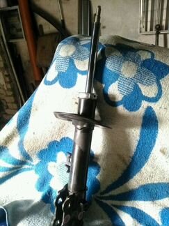 Левая передняя стойка Hyundai ix35