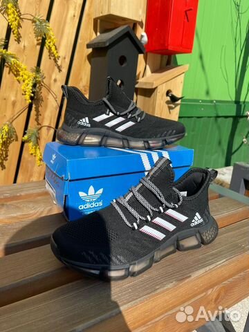 Кроссовки adidas