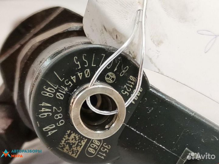 Форсунка BMW 3 E90/E91/E92/E93 2010 13537798446