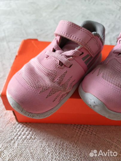 Кроссовки nike 23р