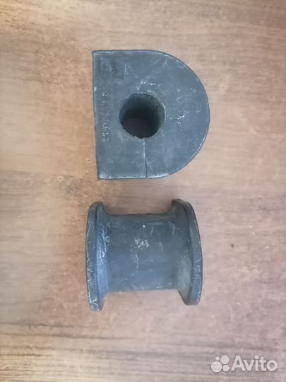 Втулка стабилизатора заднего (GM)