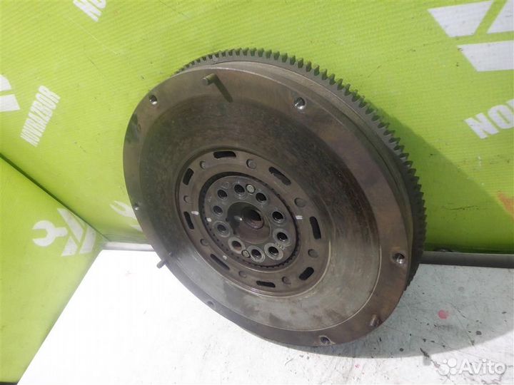 Маховик Фольксваген Пассат Б5