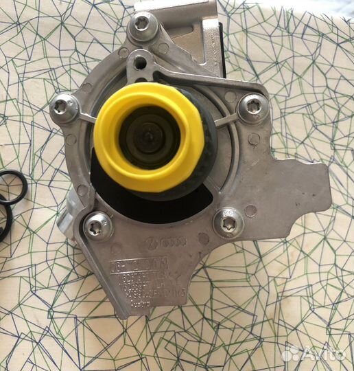 Водяная помпа в сборе с термостатом vag 06h121026