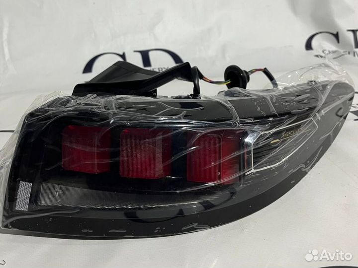 Фонарь задний правый на Exeed Rx новый