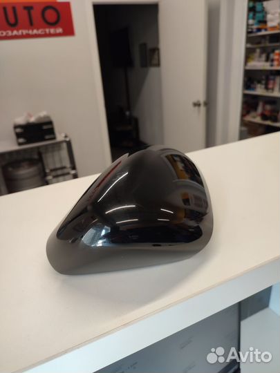Крышка зеркала правая renault kaptur 2016- н.в