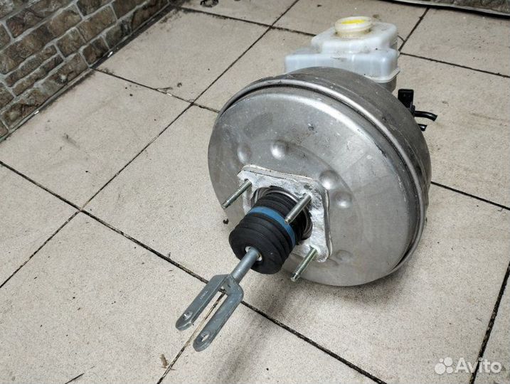 Вакуумный усилитель тормозов Land Rover Range