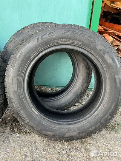 Pirelli Ice Zero 185/65 R15 92S
