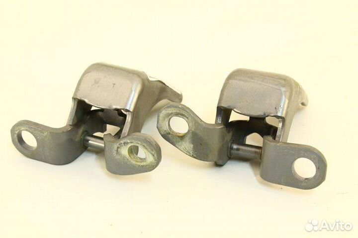 Крепление двери honda Fit GD / Civic EU / ES / CR