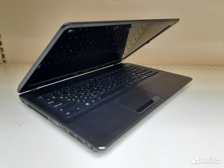 Ноутбук Asus / AMD / 4Gb / Radeon HD / до 8Gb+SSD