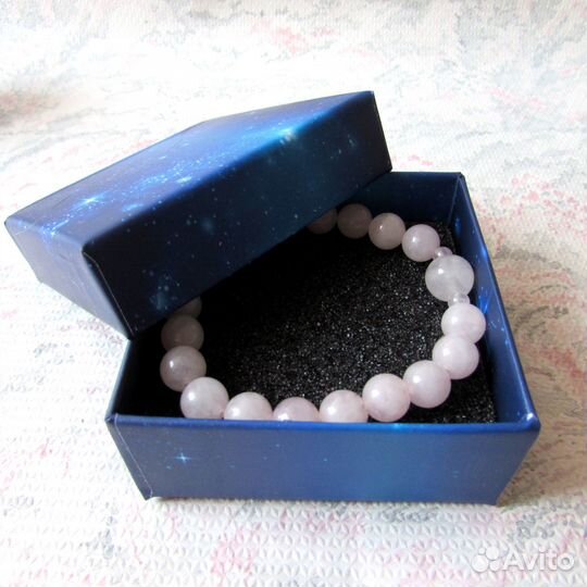 Браслет женский из натурального камня