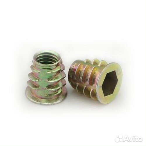 Футopки М4(5)(6)x10 с шестигранным верхом