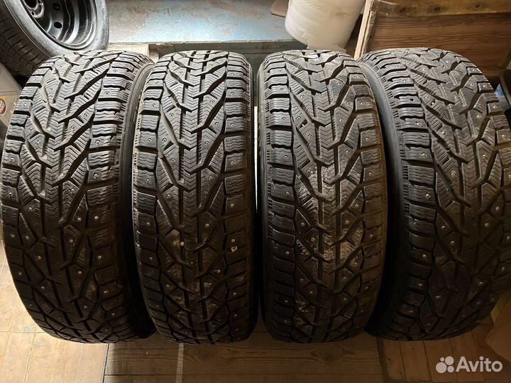 Kormoran SUV Stud 225/65 R17
