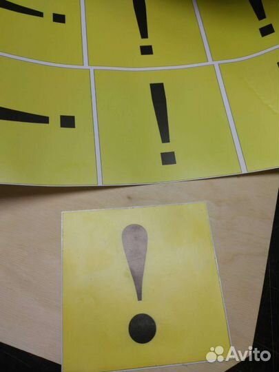 Наклейки для автомобилей