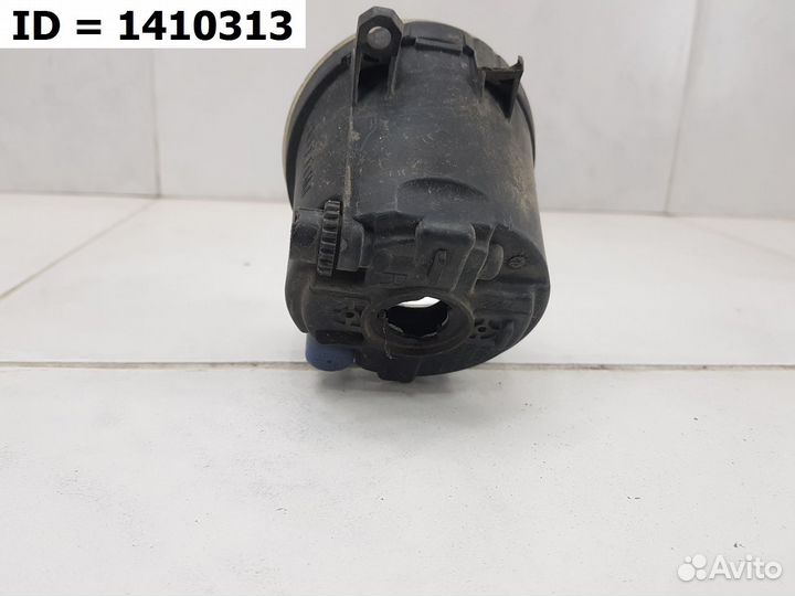 Птф передняя правая Toyota Camry