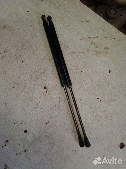 Амортизатор капота Citroen xsara I ситроен ксара 1