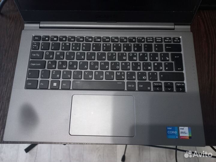 Ноутбук Gigabyte U4