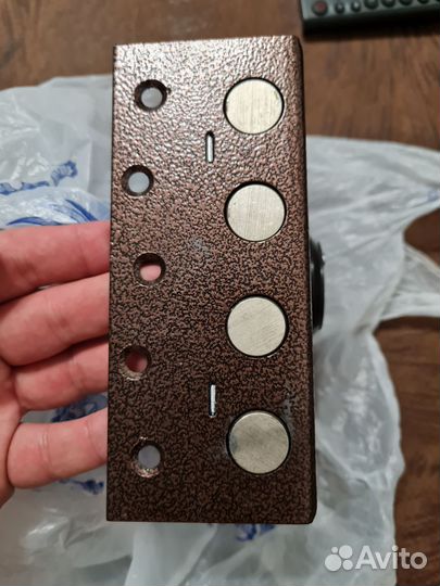 Дверной замок сенат