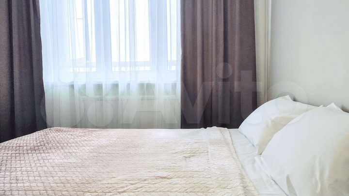 1-к. квартира, 42 м², 8/18 эт.