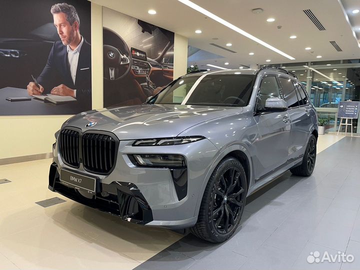 BMW X7 3.0 AT, 2024