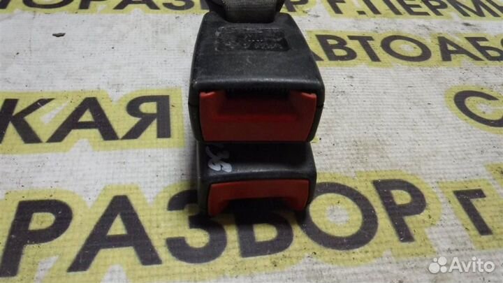 Ответная часть ремня безопасности Volkswagen Polo