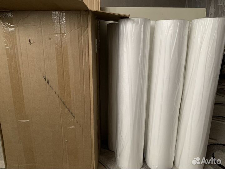 Простыни одноразовые в рулоне