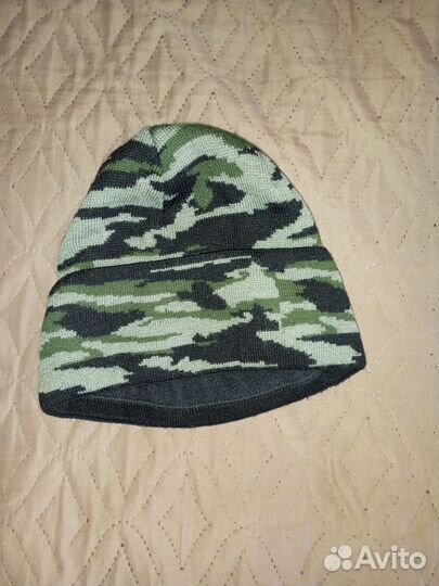 Вязаная шапка мужская