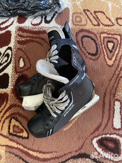 Хоккейные коньки bauer
