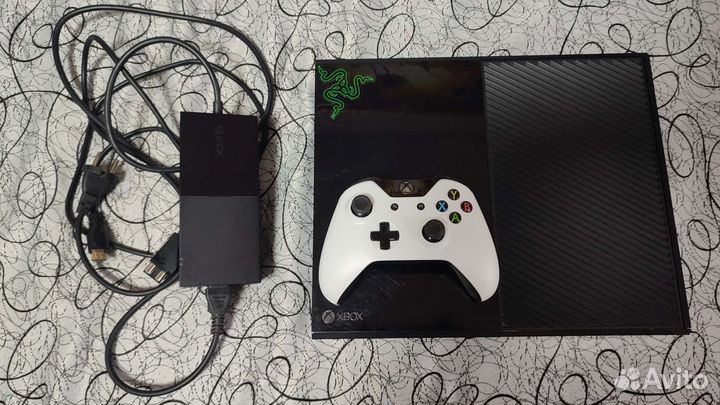 Приставка Xbox One