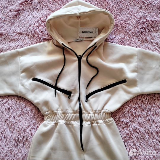 Комбинезон женский спортивный теплый