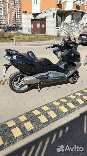 Максискутер BMW C650GT