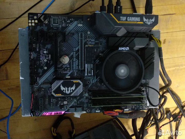 Материнская плата asus TUF B450 - PRO gaming