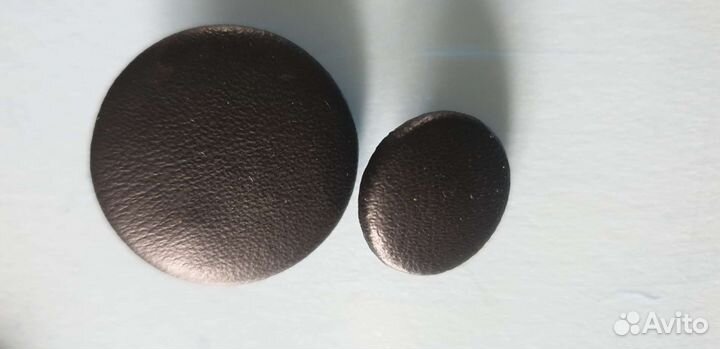 Пуговицы и заклепки на джинсы