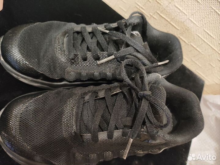 Кроссовки nike 32