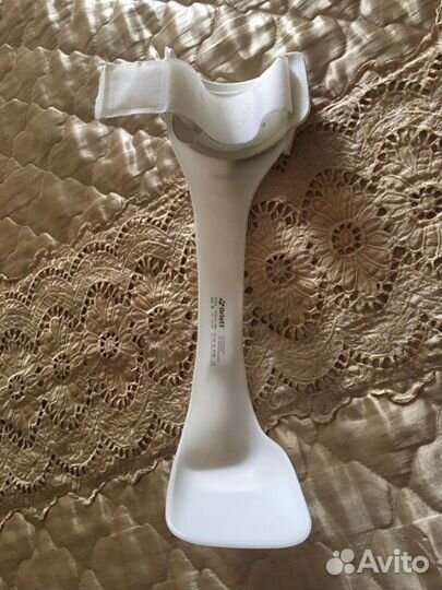 Ортез для голеностопа или тутора