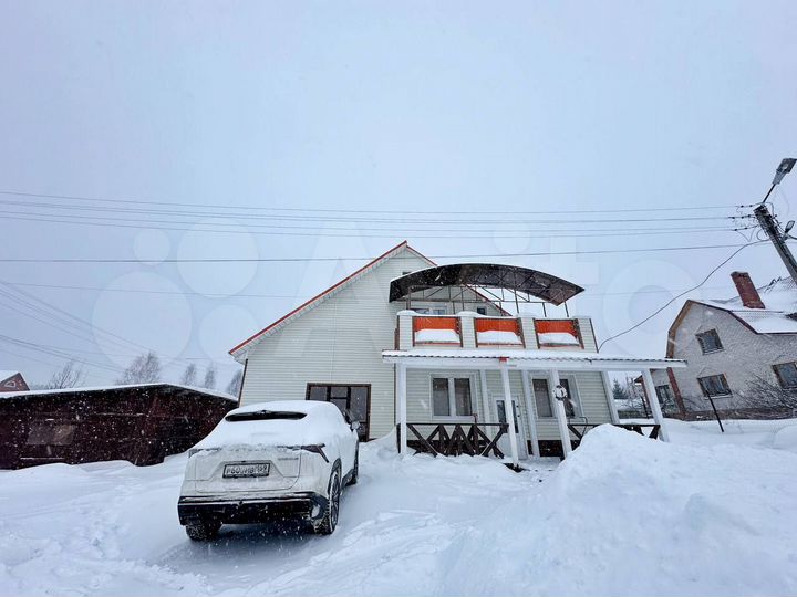 Дом 223 м² на участке 14 сот.