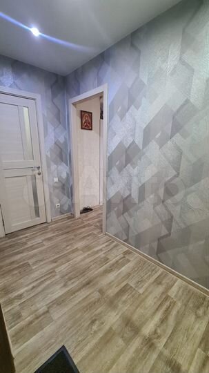 1-к. квартира, 52 м², 3/10 эт.