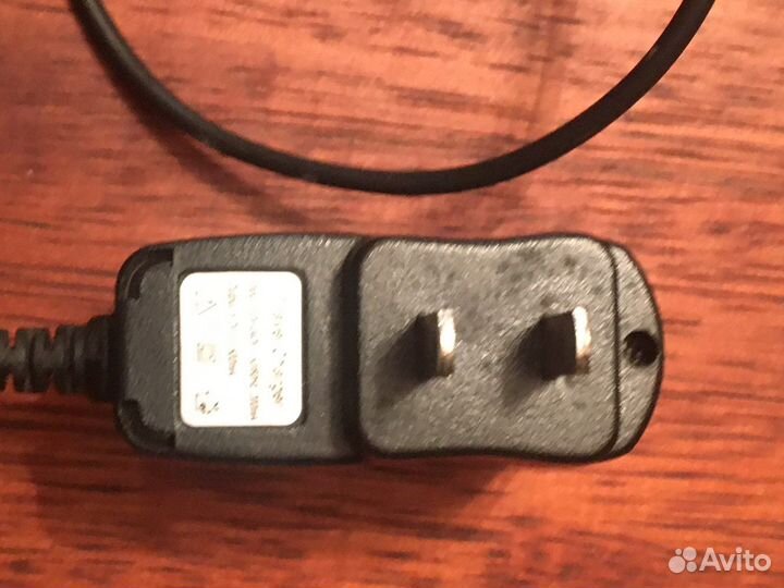 Зарядное устройство