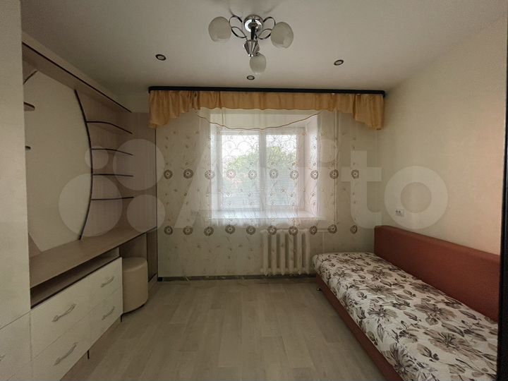 2-к. квартира, 58 м², 1/9 эт.