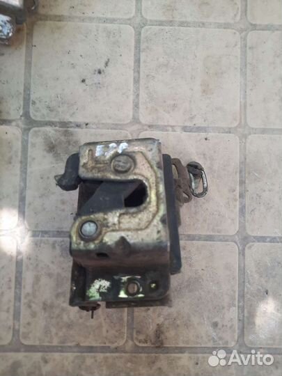 Замок двери передний правый на дэу нексия n100/n15