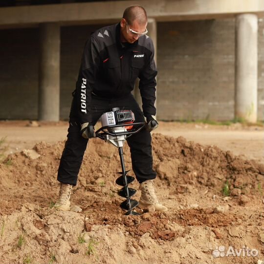 Аренда Мотобура с шнеком Champion 252 и продажа