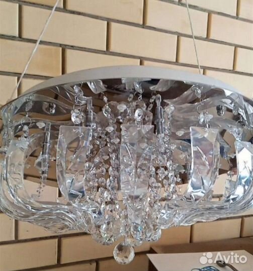 Люстра хрустальная