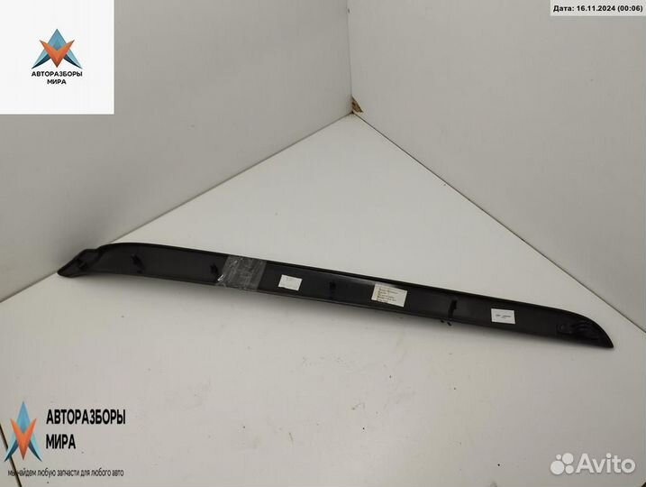 Накладка декоративная Audi A4 B6 2004 8E0867410G